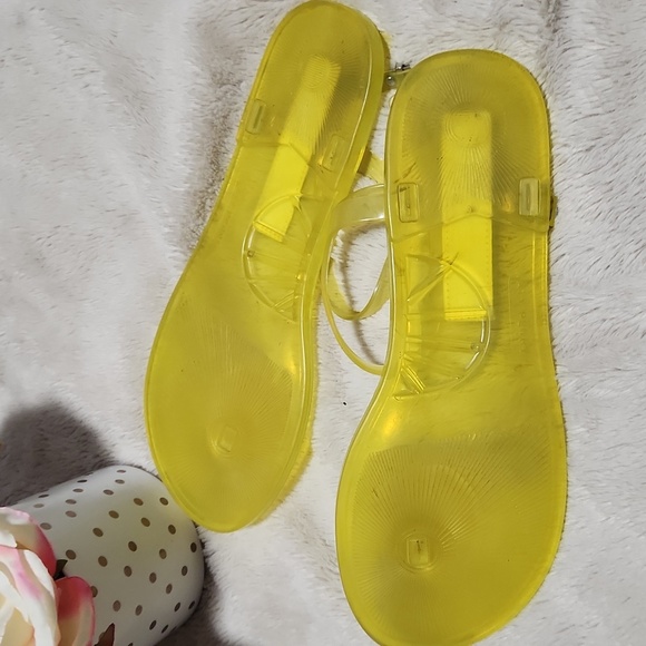 KATY PERRY YELLOW Sandals with Lemon Detail - Picture 4 of 7